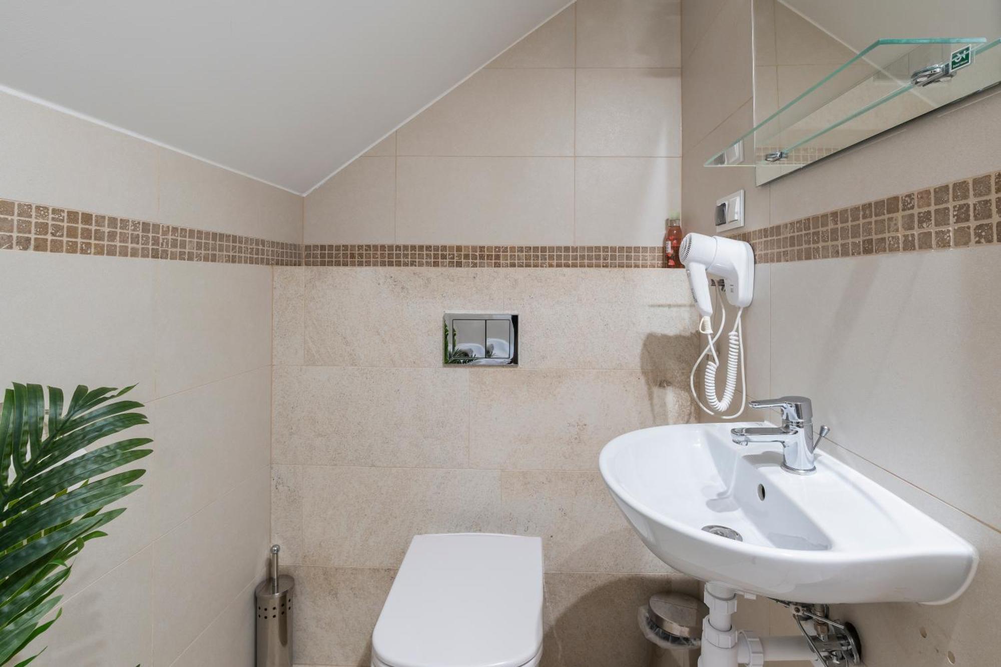 Jaskolka - Pokoje I Apartament Przy Plazy Olsztyn  Esterno foto