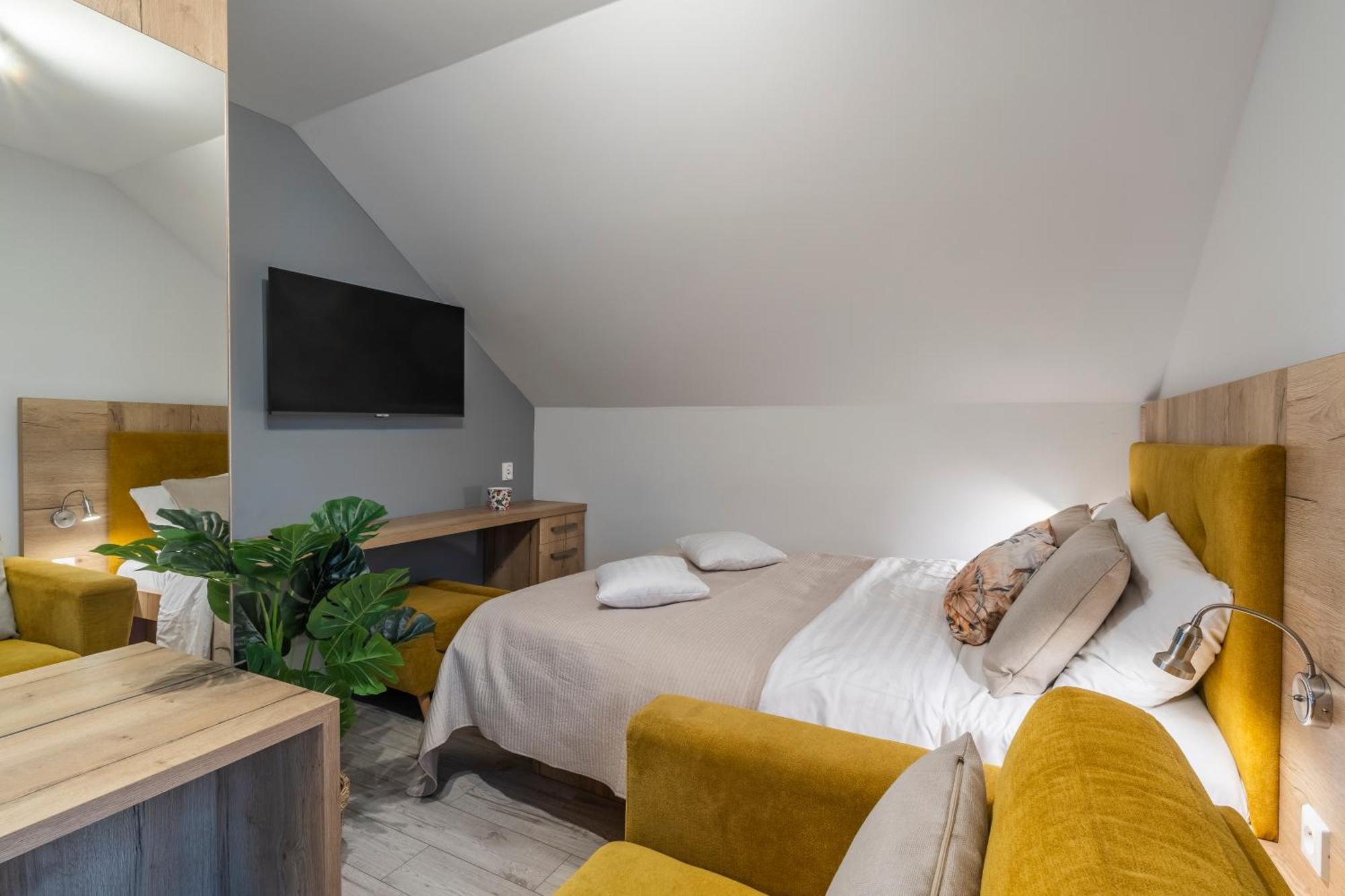 Jaskolka - Pokoje I Apartament Przy Plazy Olsztyn  Esterno foto